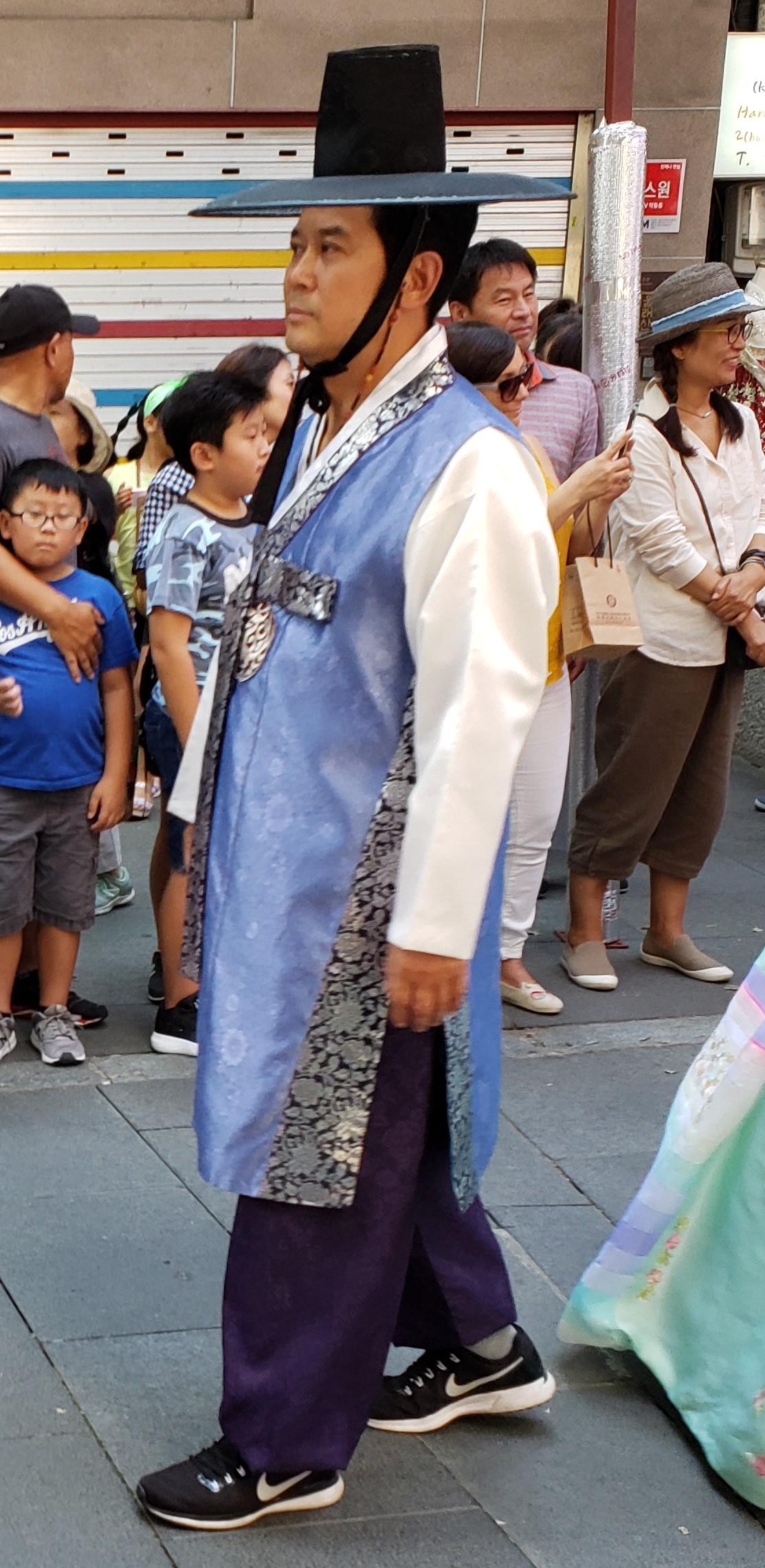 Details more than 82 traditional korean pants latest in.eteachers